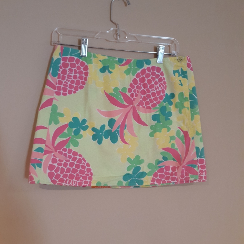 Lilly pulitzer reversible skirt sz 4